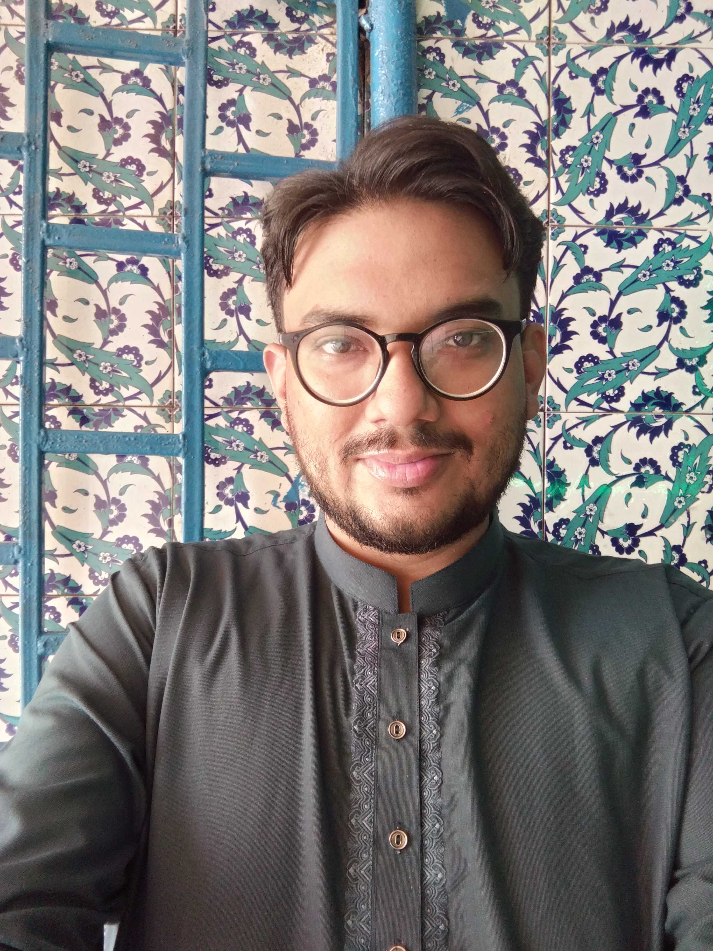 Moiz Jamshed Naeem Khan