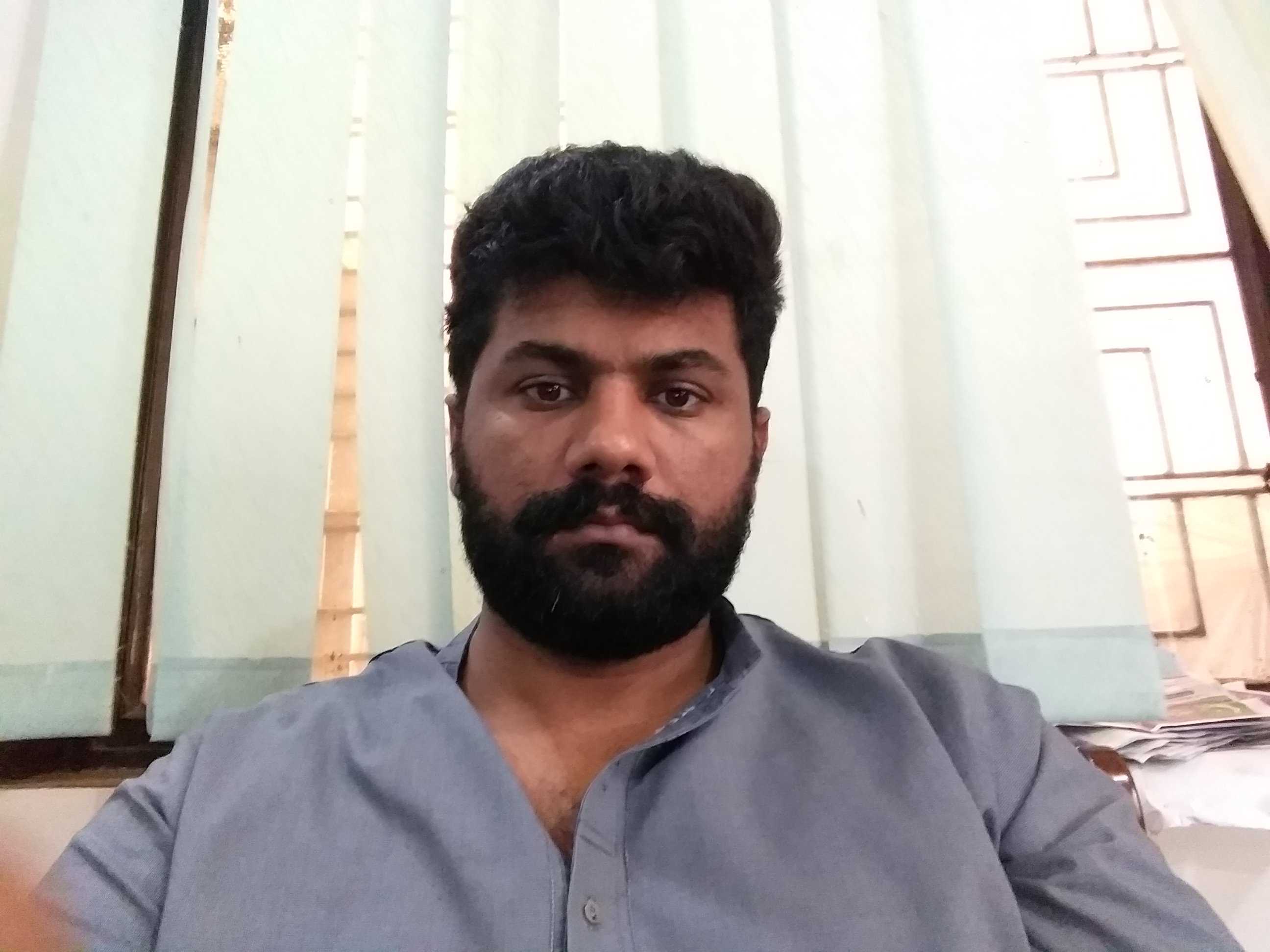 Qamar Abbas