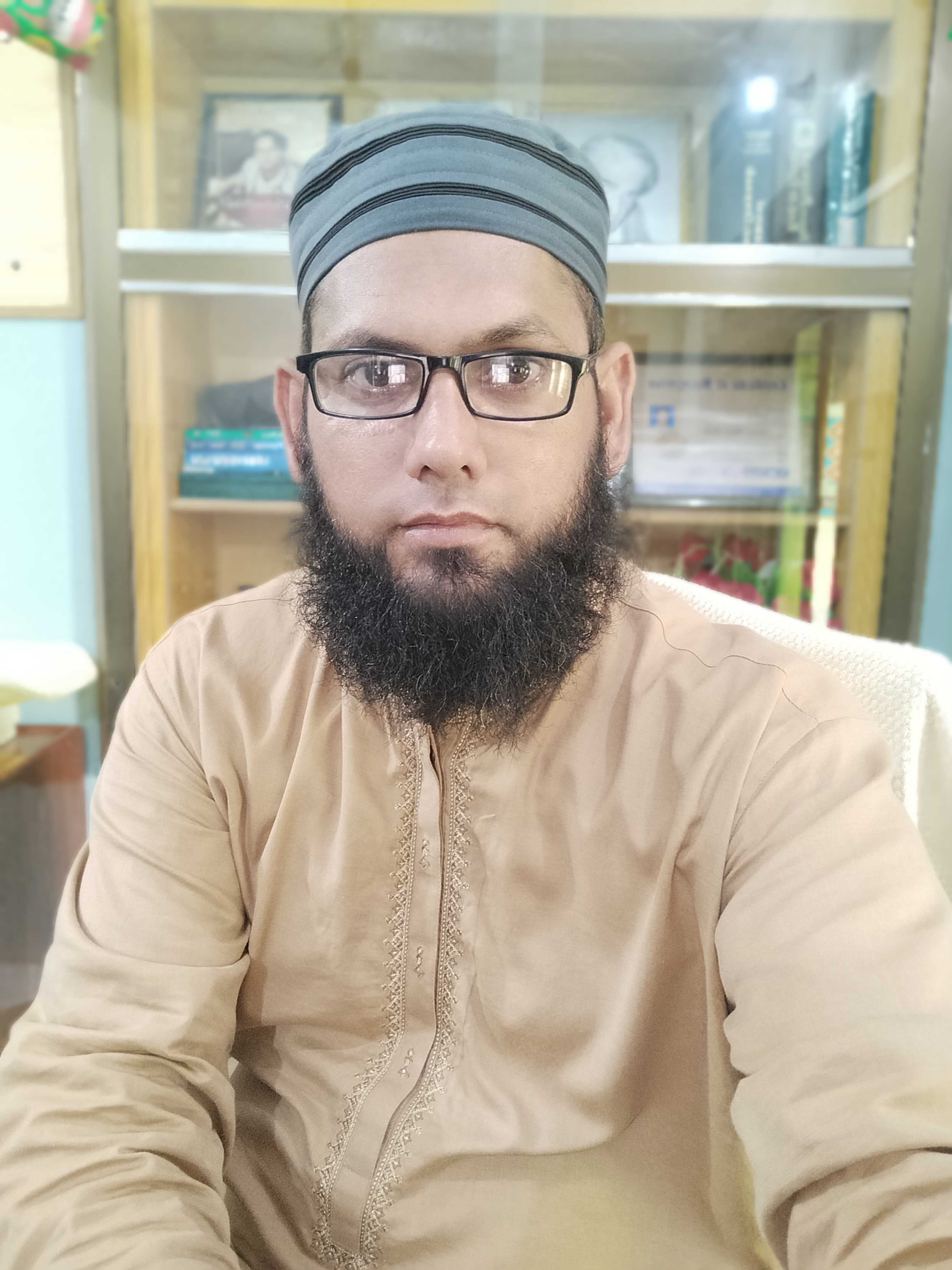 Dr Altaf Hussain