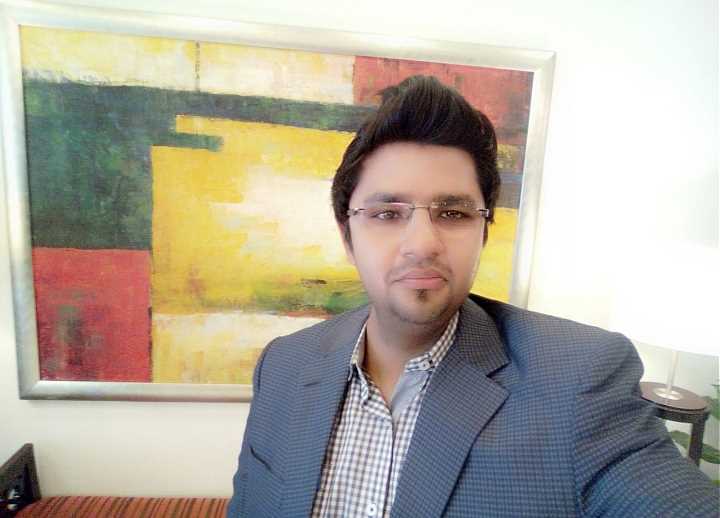 Dr Sameer