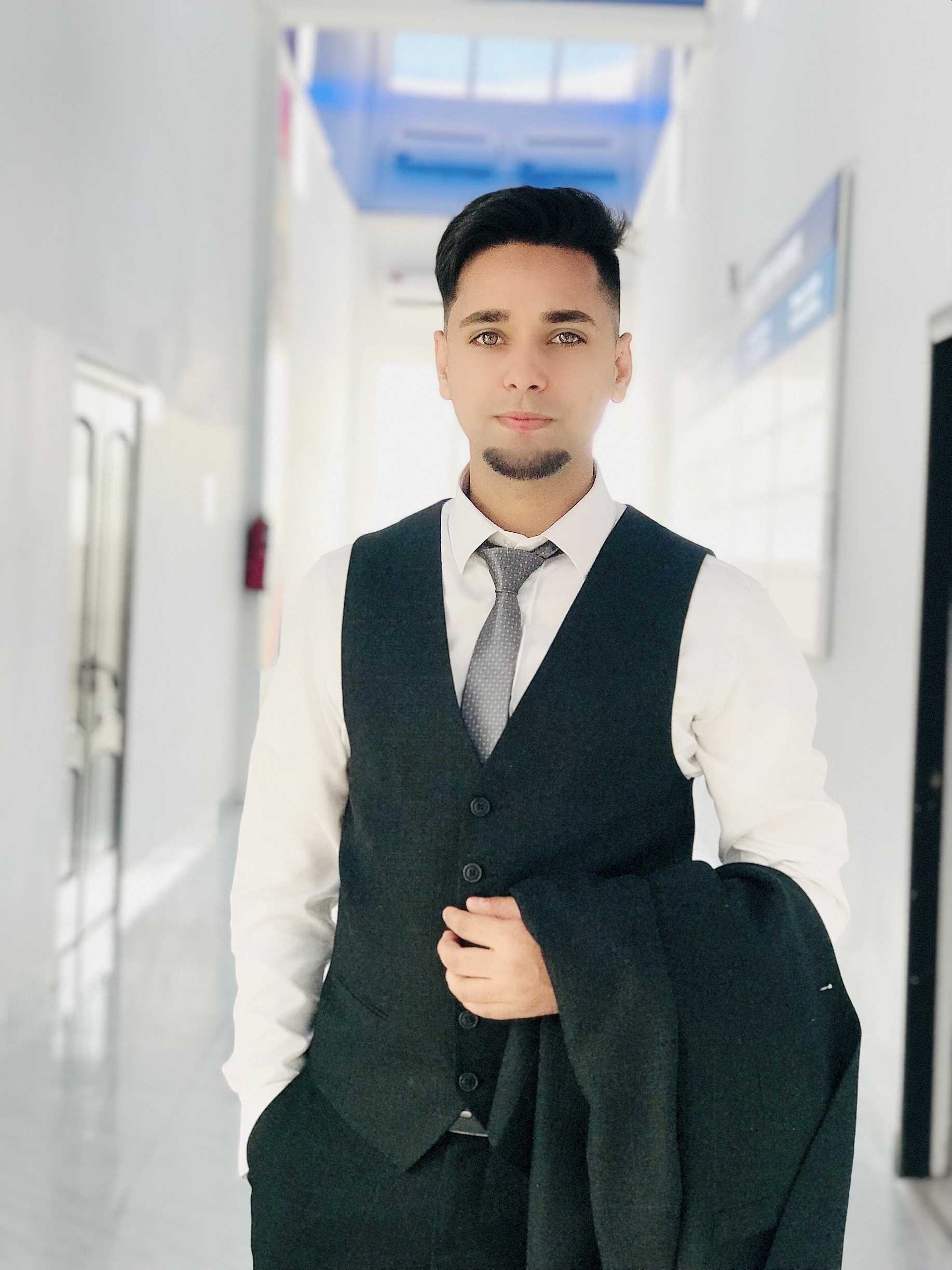 Ahmad akbar
