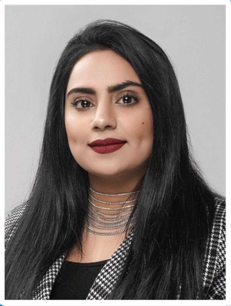 Nayab aslam