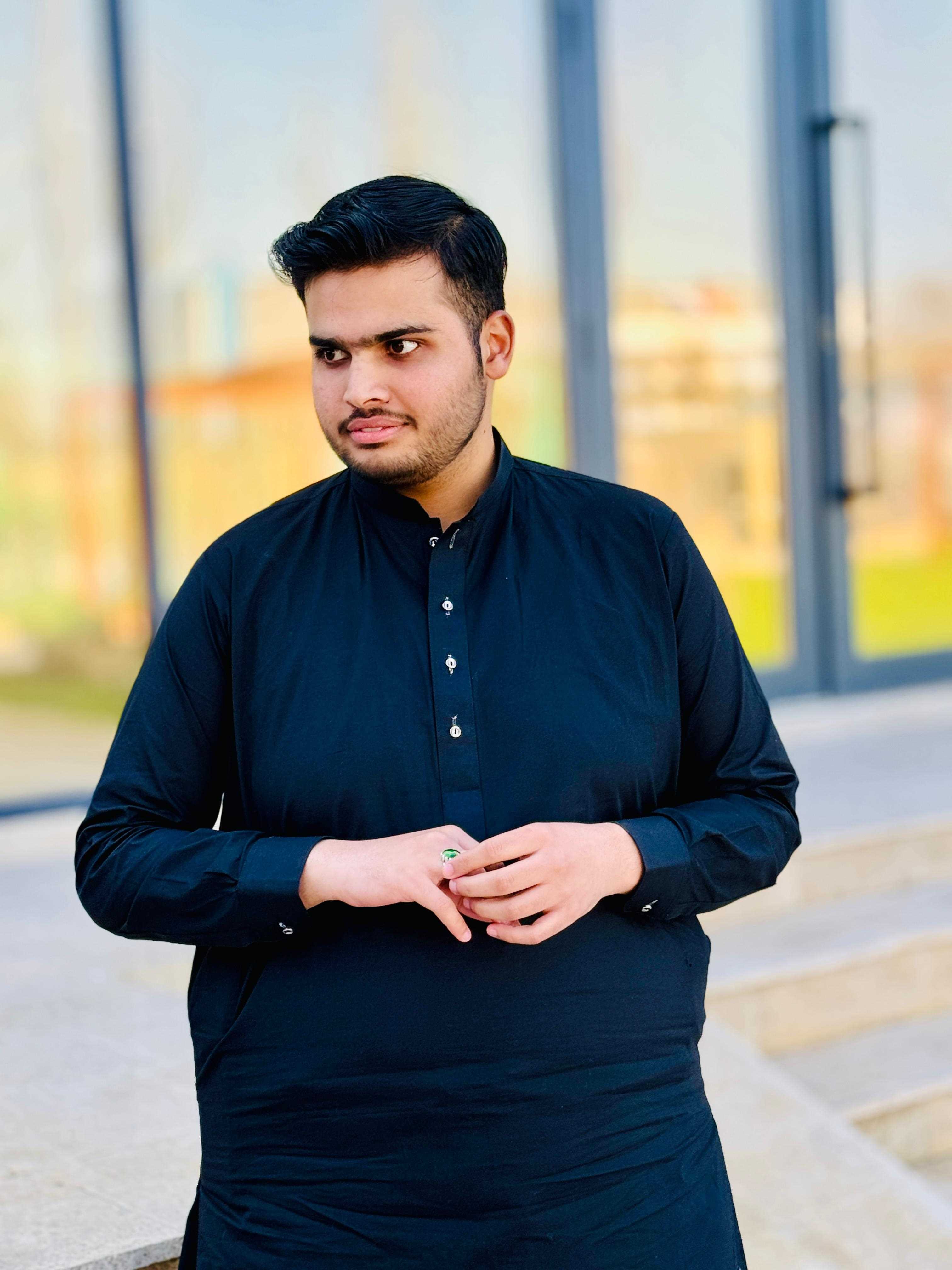 Hussnain Raza