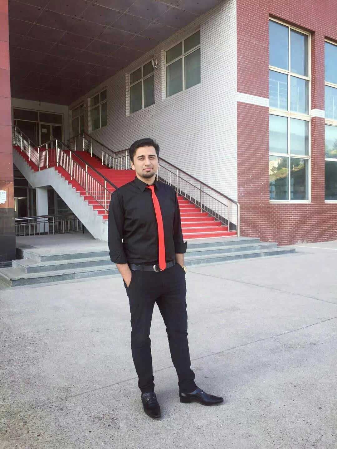 Dr Waqas