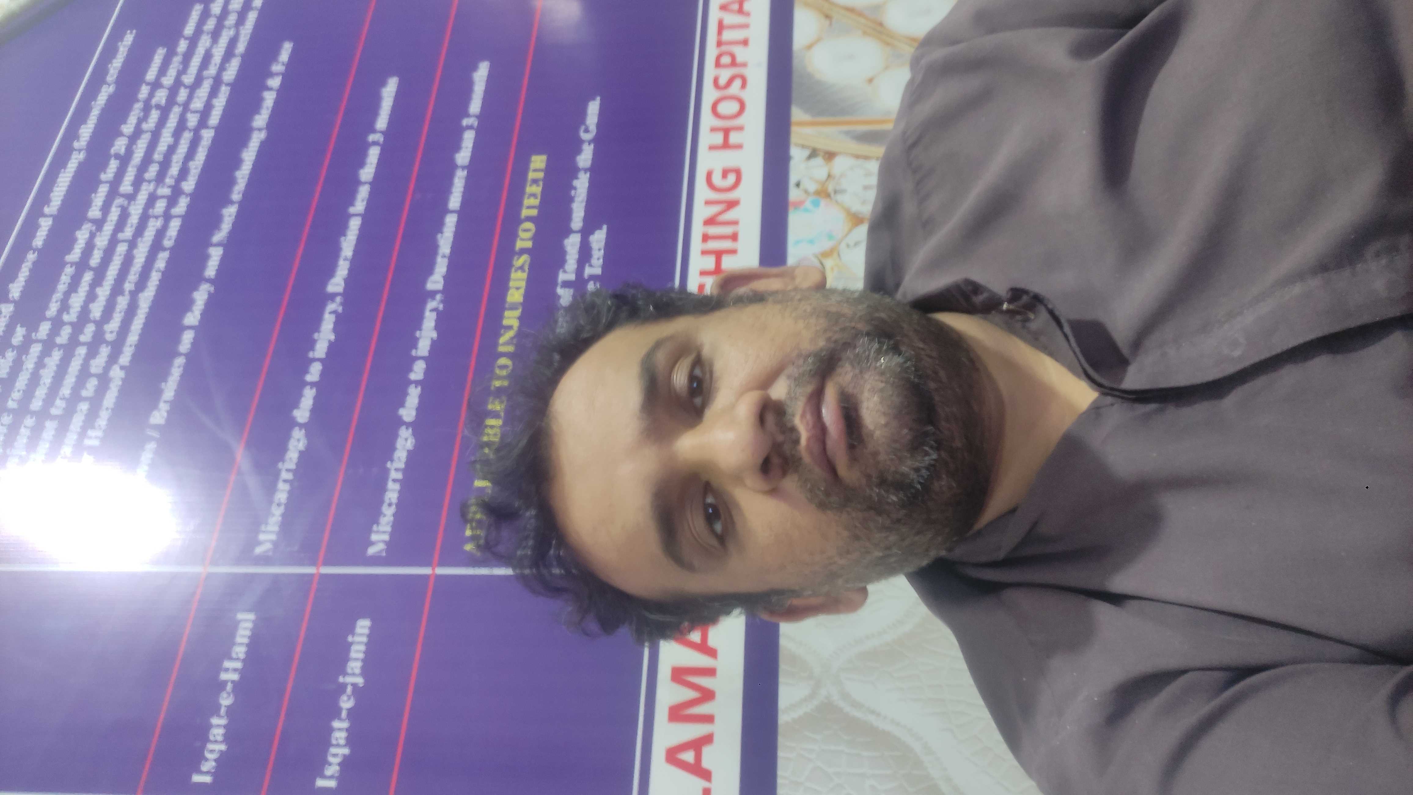 wajahat ali