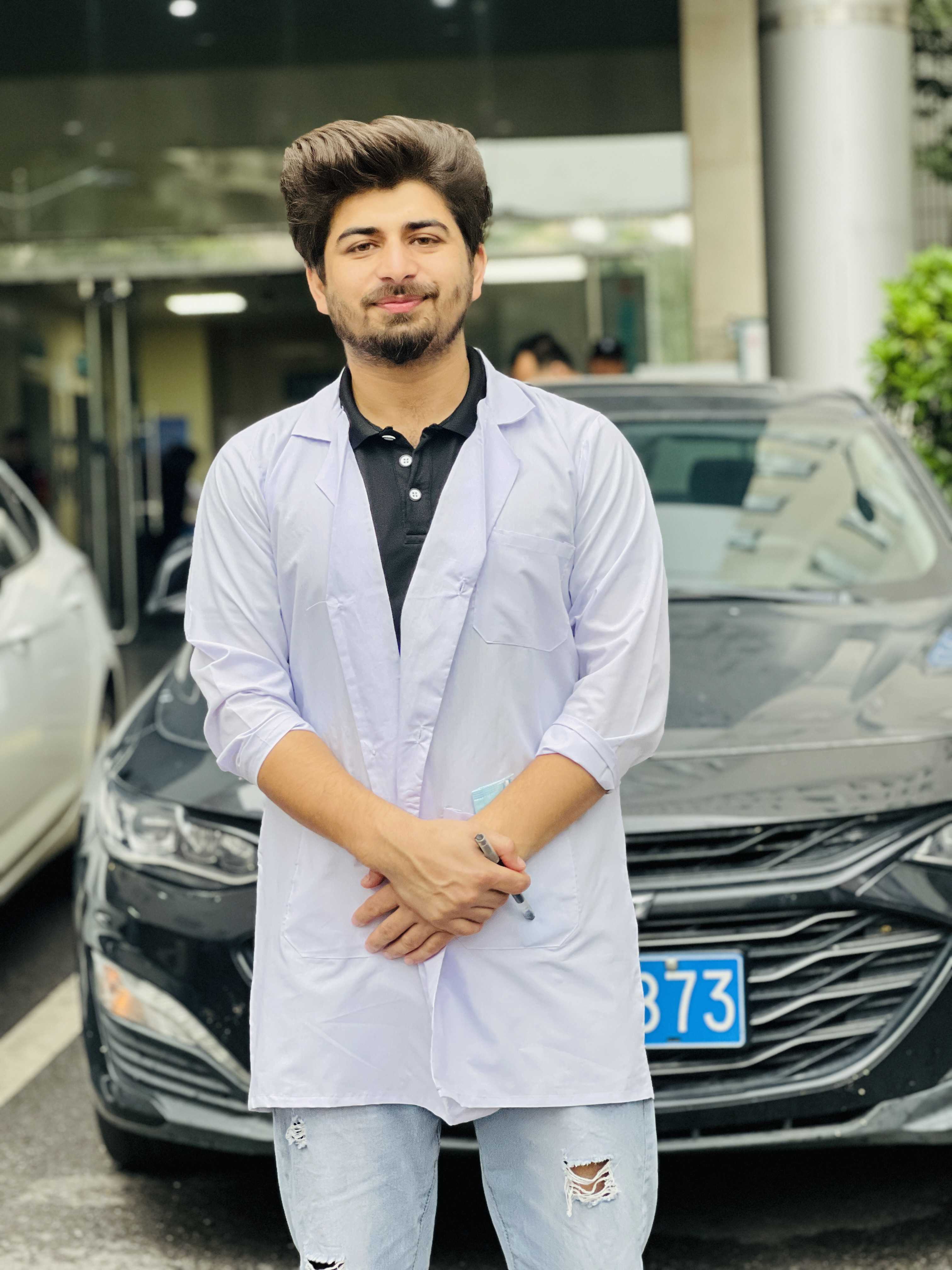 Waqar ali