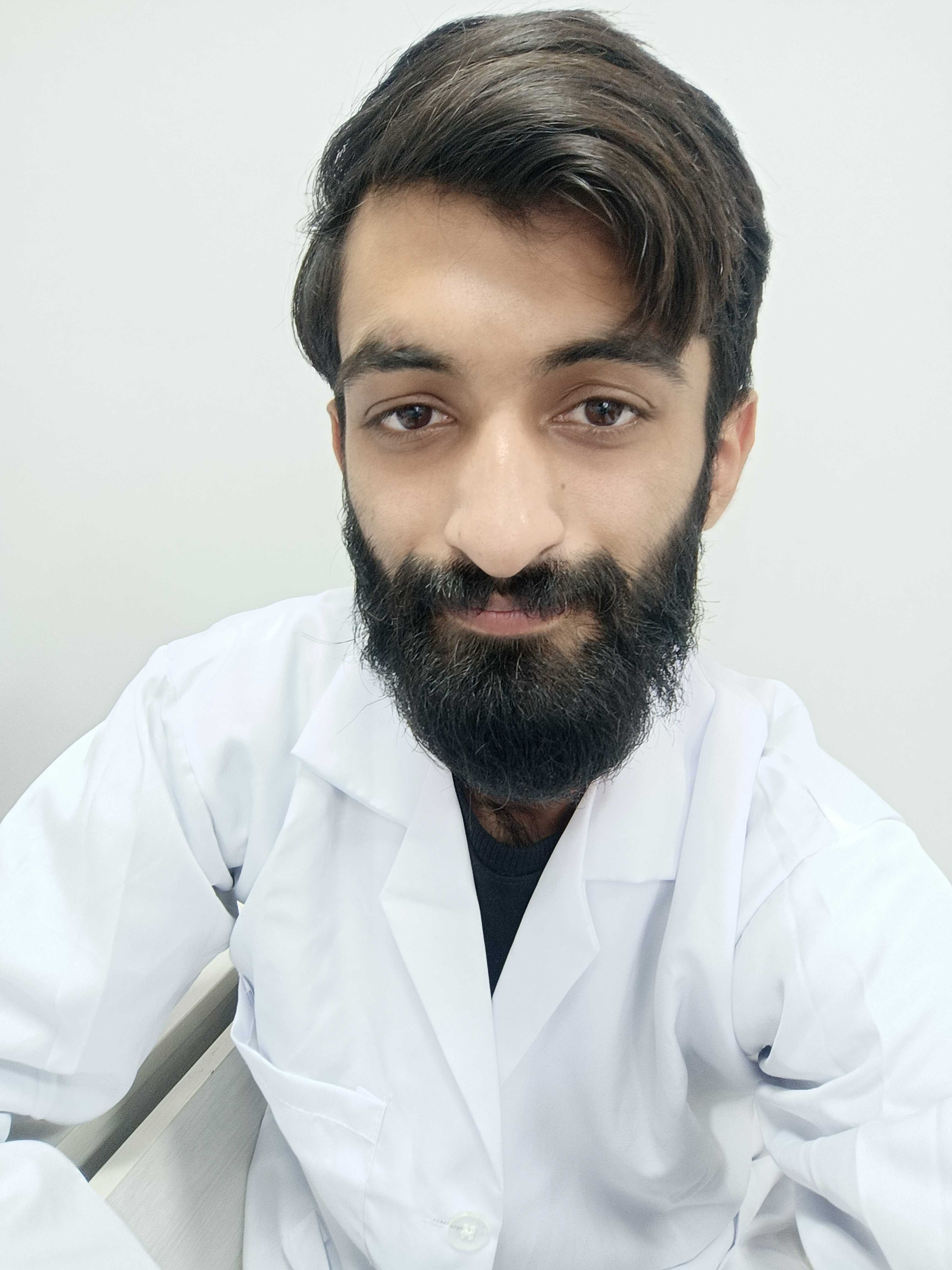 Dr Umair