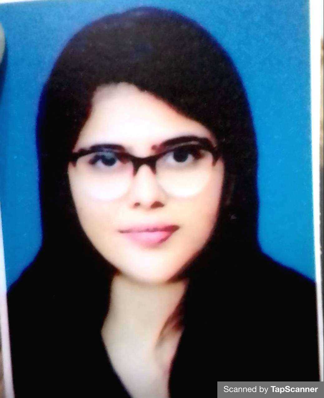Dr hadeeqa Iftikhar