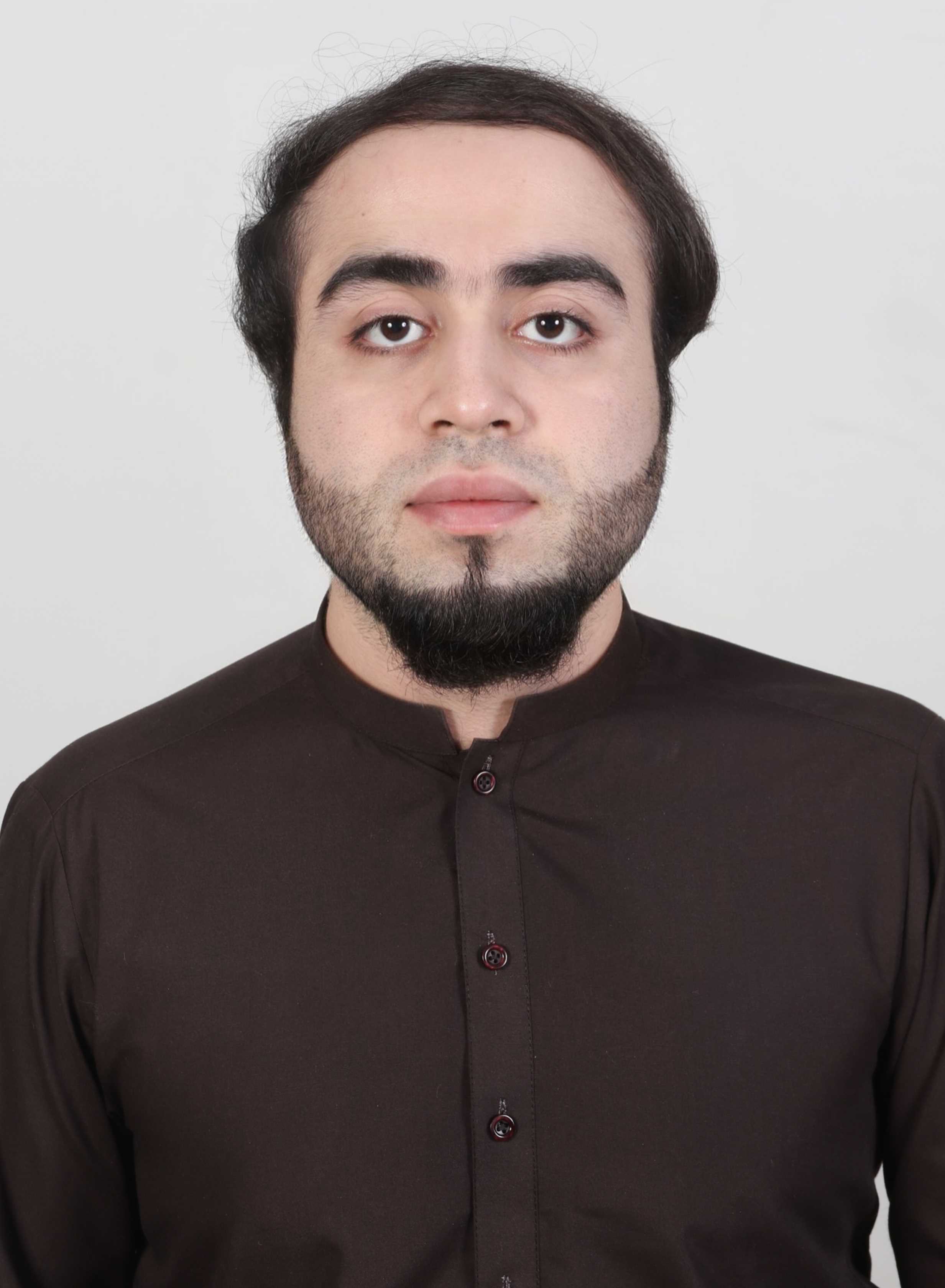 Dr shayan Ahmad