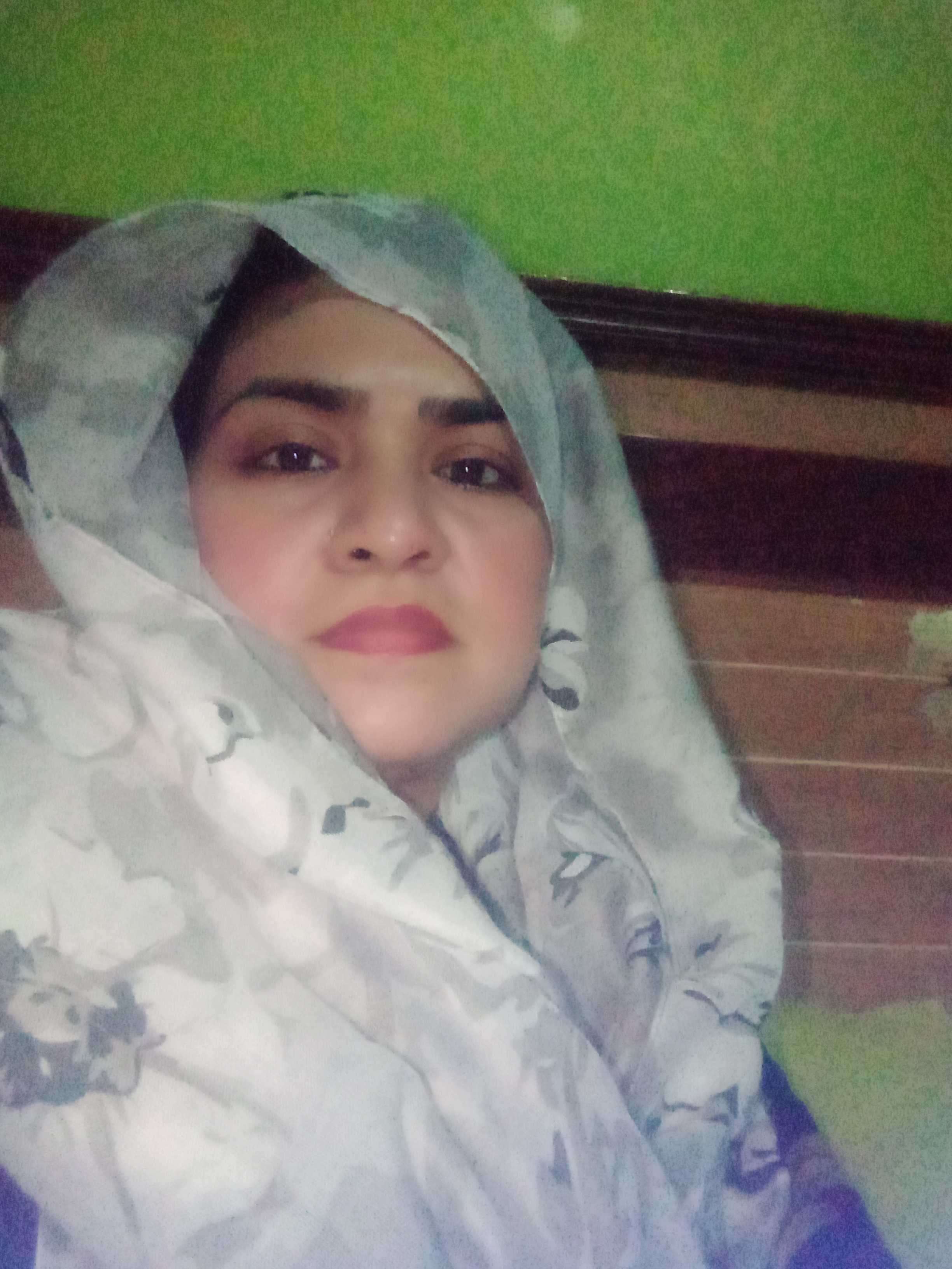 Samina Zeeshan