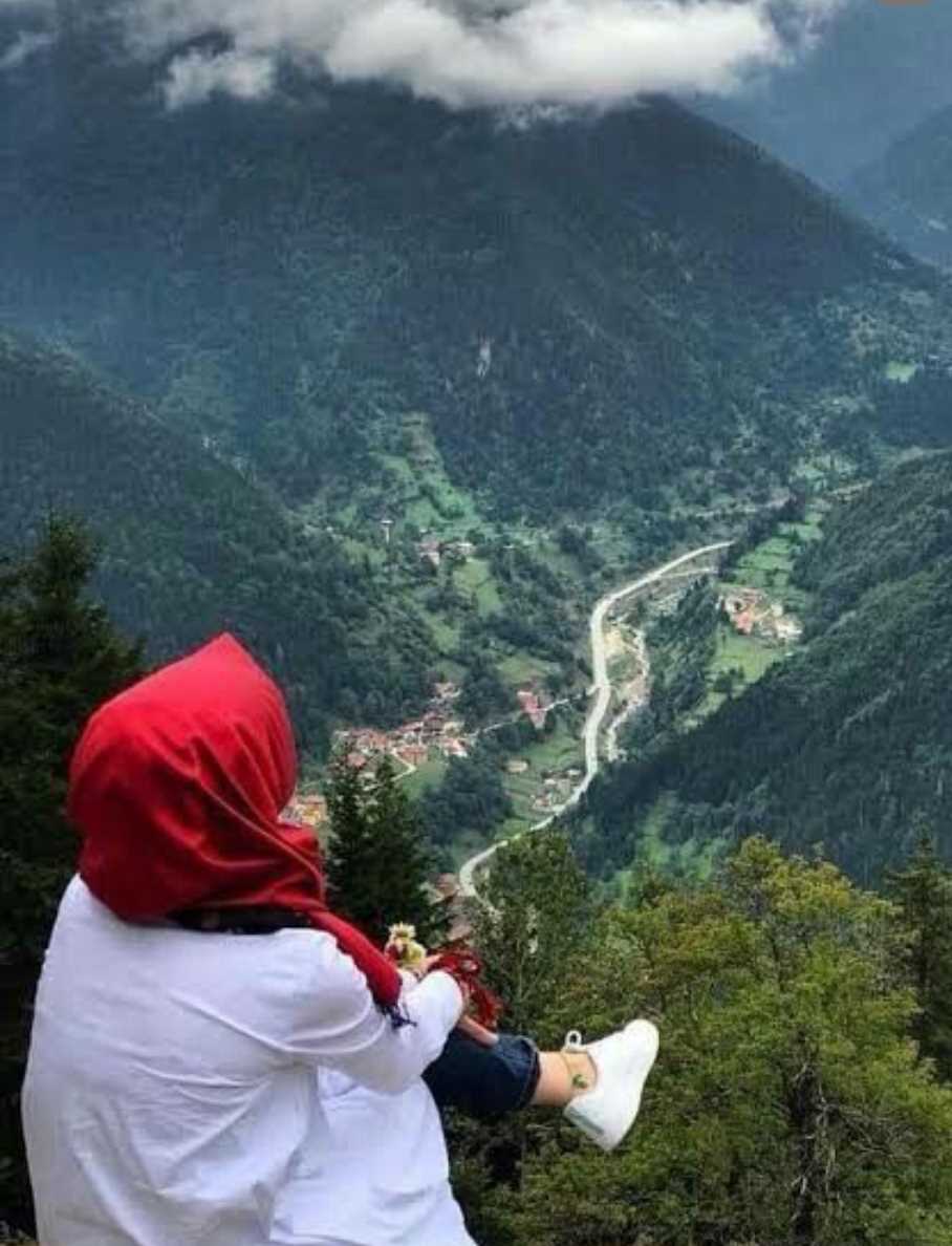 Shagufta khan