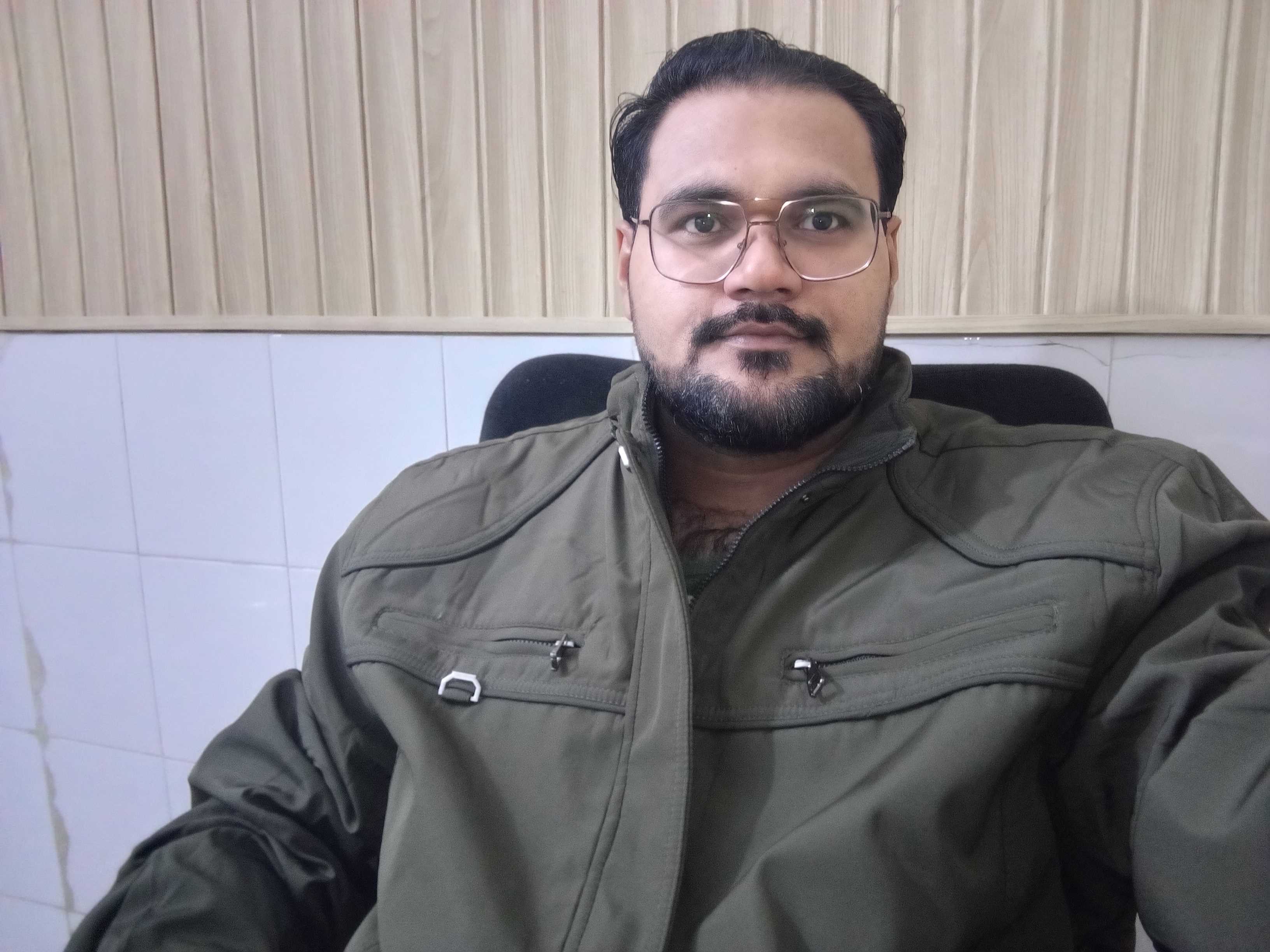 Dr Arslan Rasheed