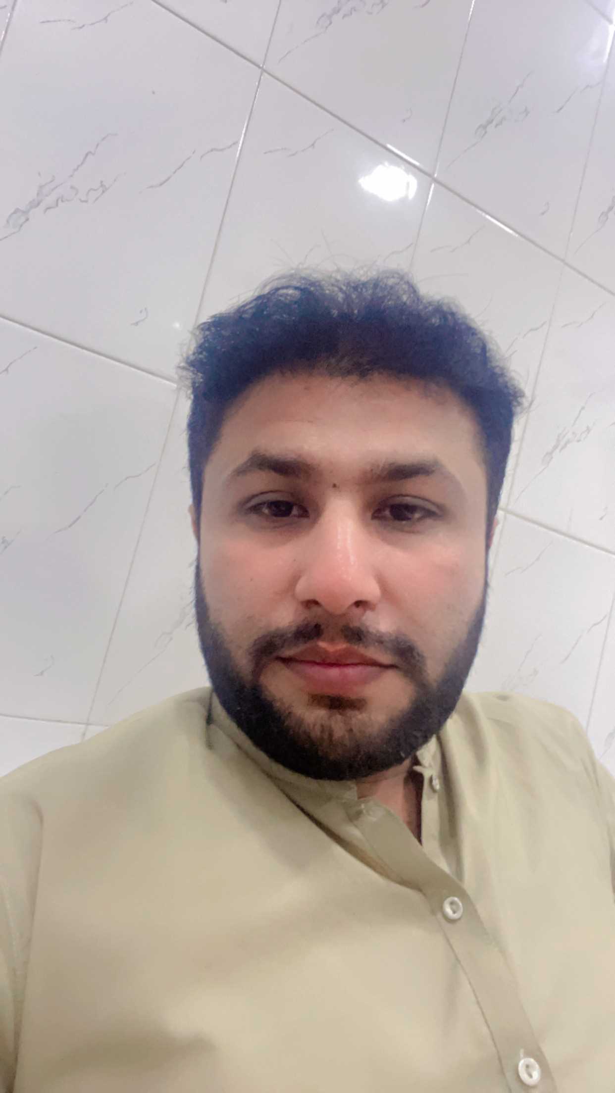 Moeen khan