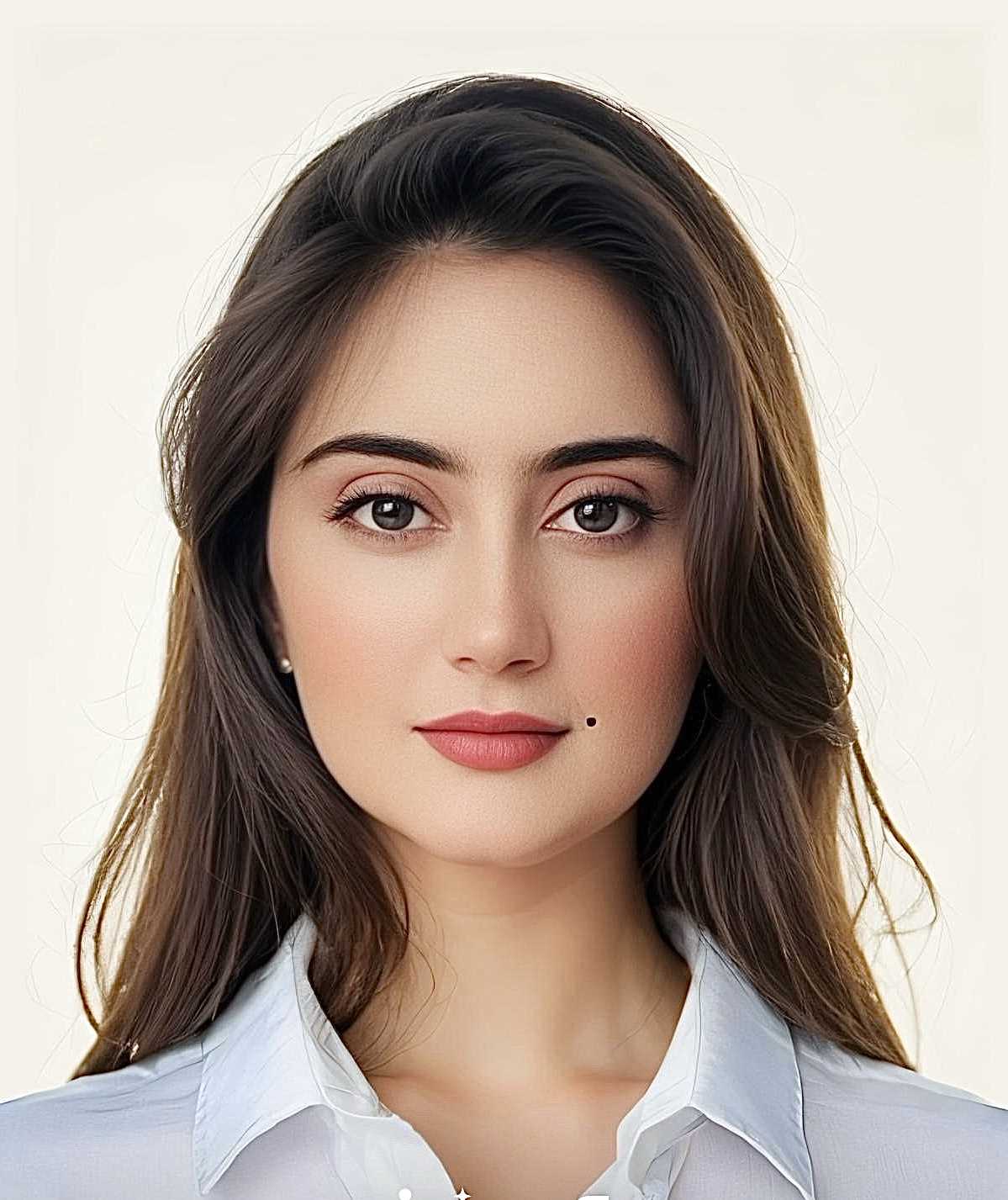hira momin