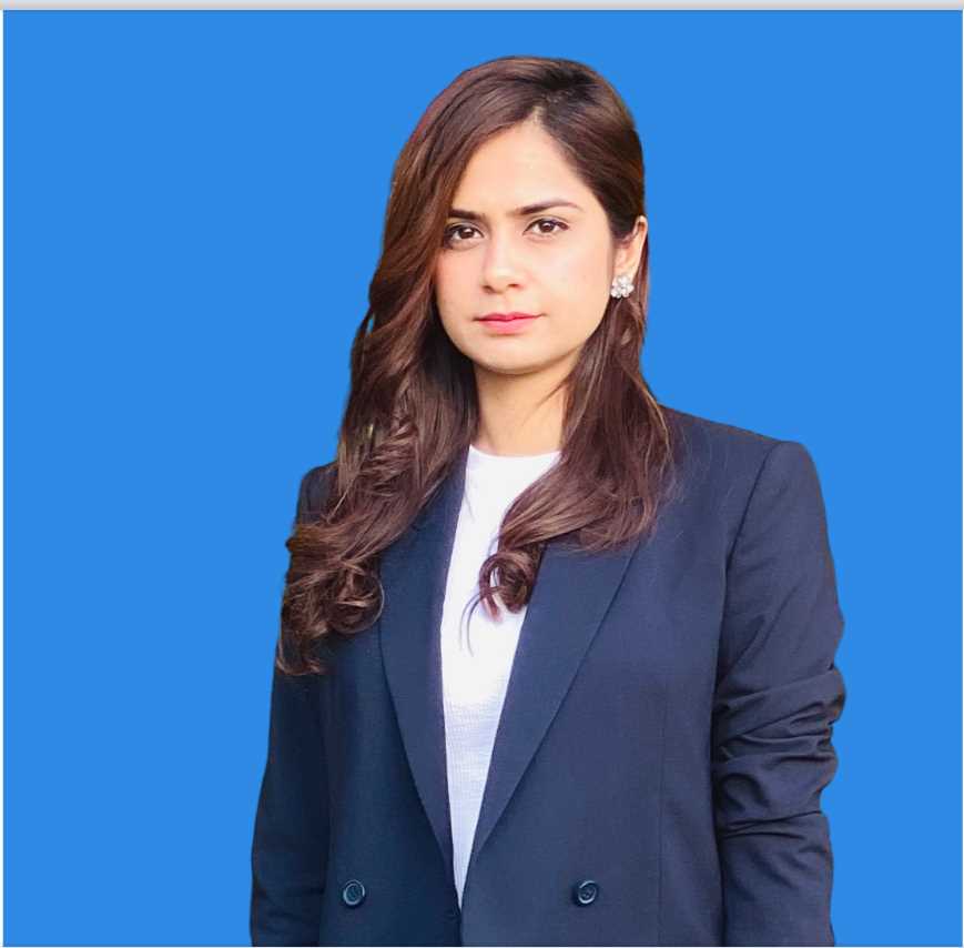 DR UZMA