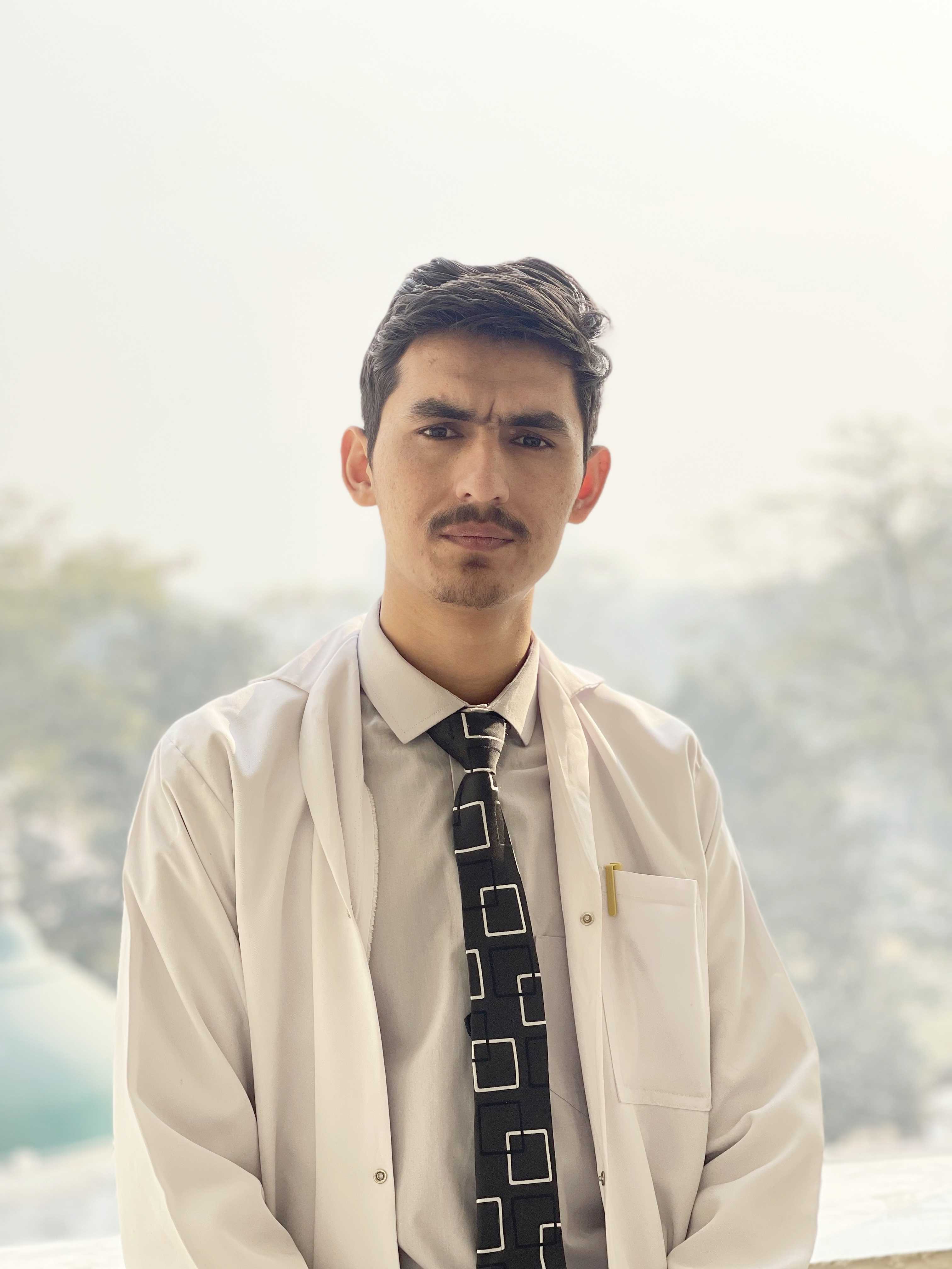 Qamar Abbas
