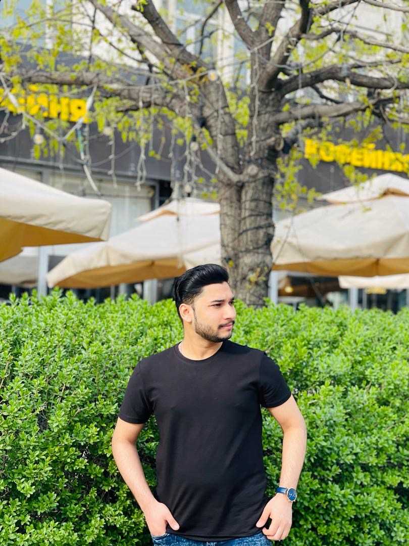 Ali