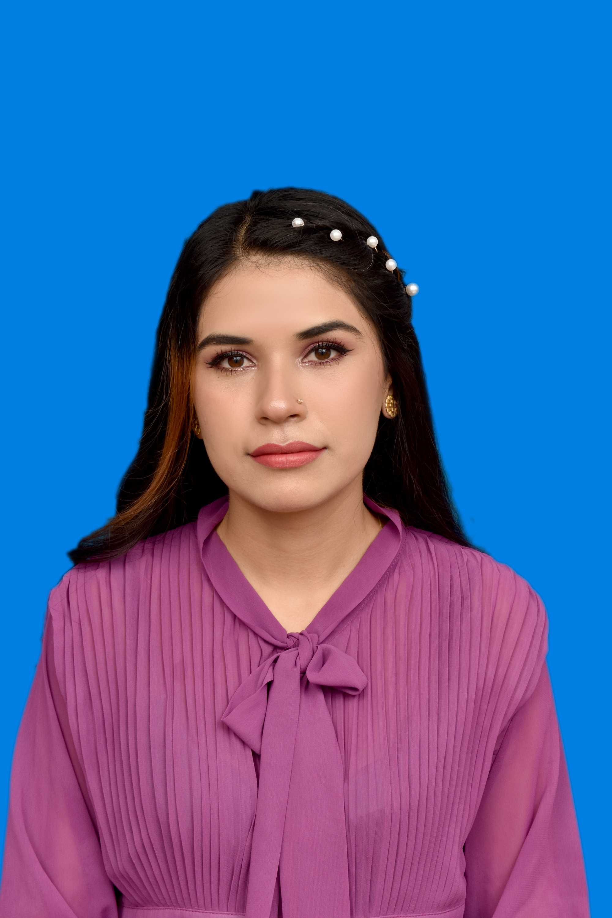 Zoya Khan