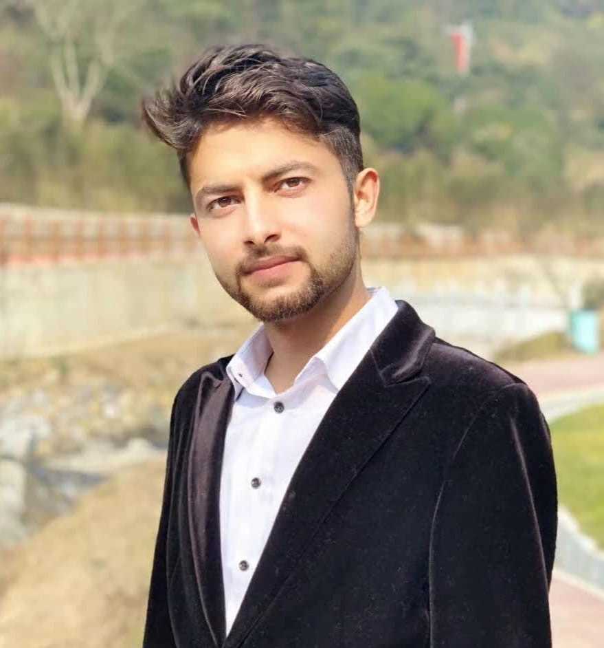 Dr Husain Ahmad