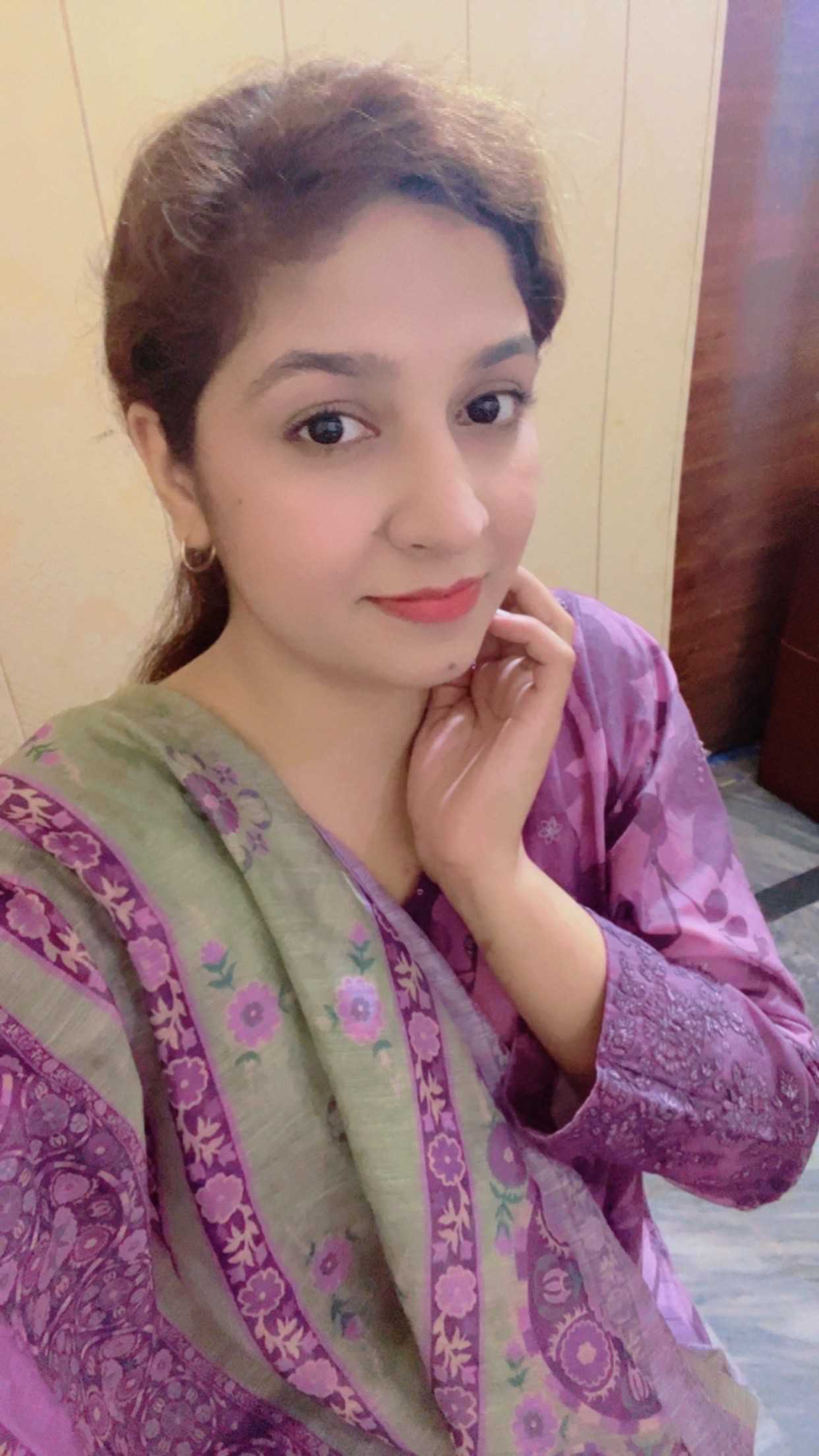 Amna sikander