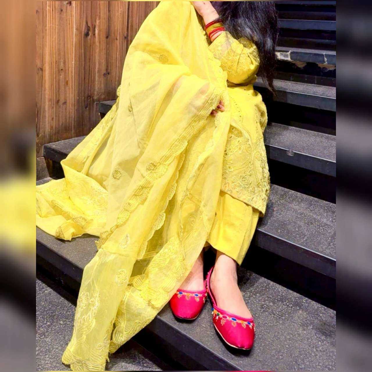 AYESHA CHOUDHARY