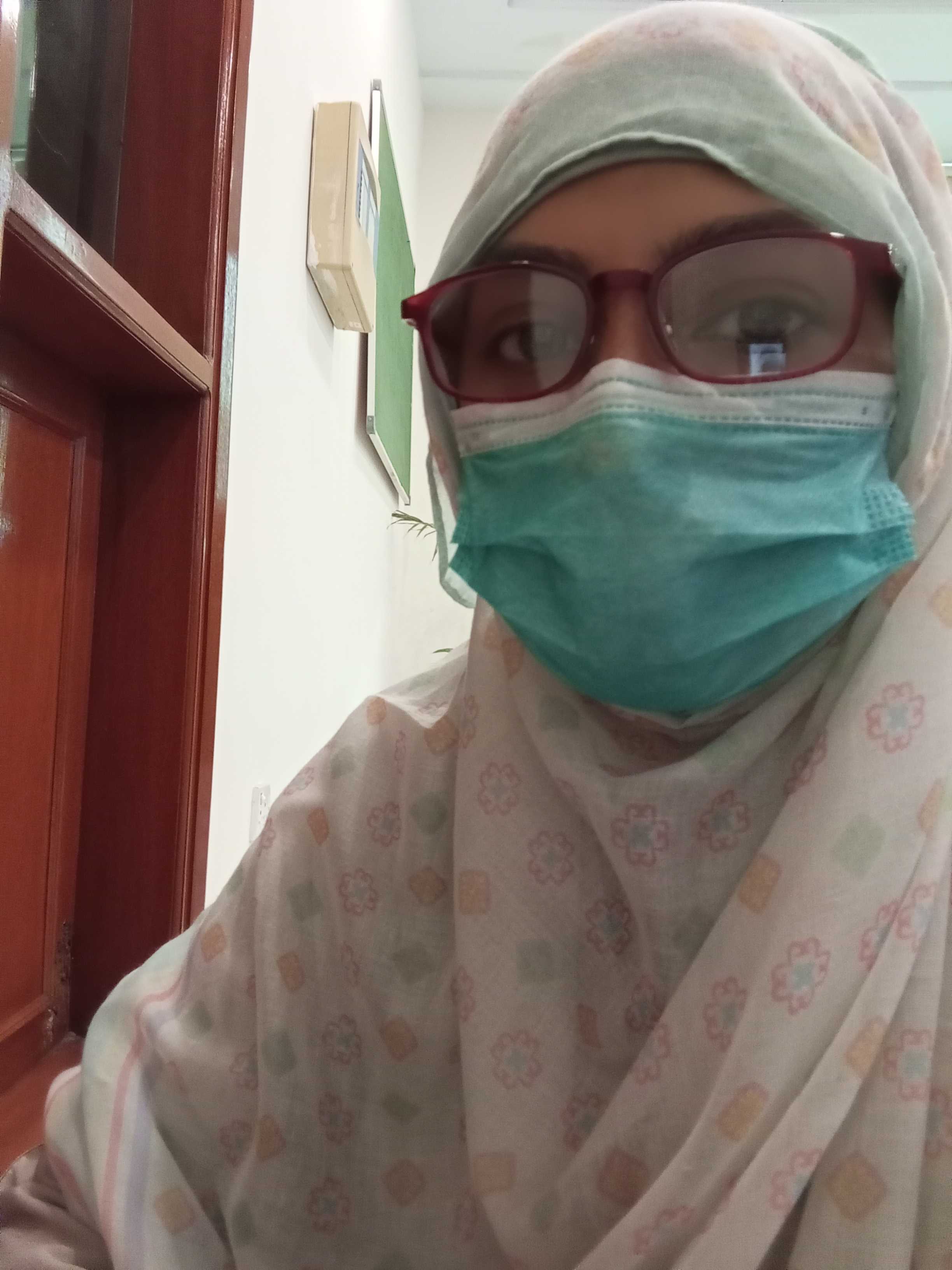 ALINA ZEESHAN