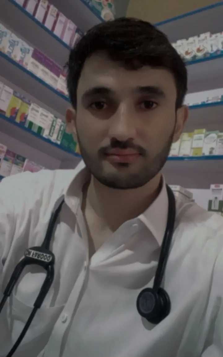 Dr Muhammad Farooq