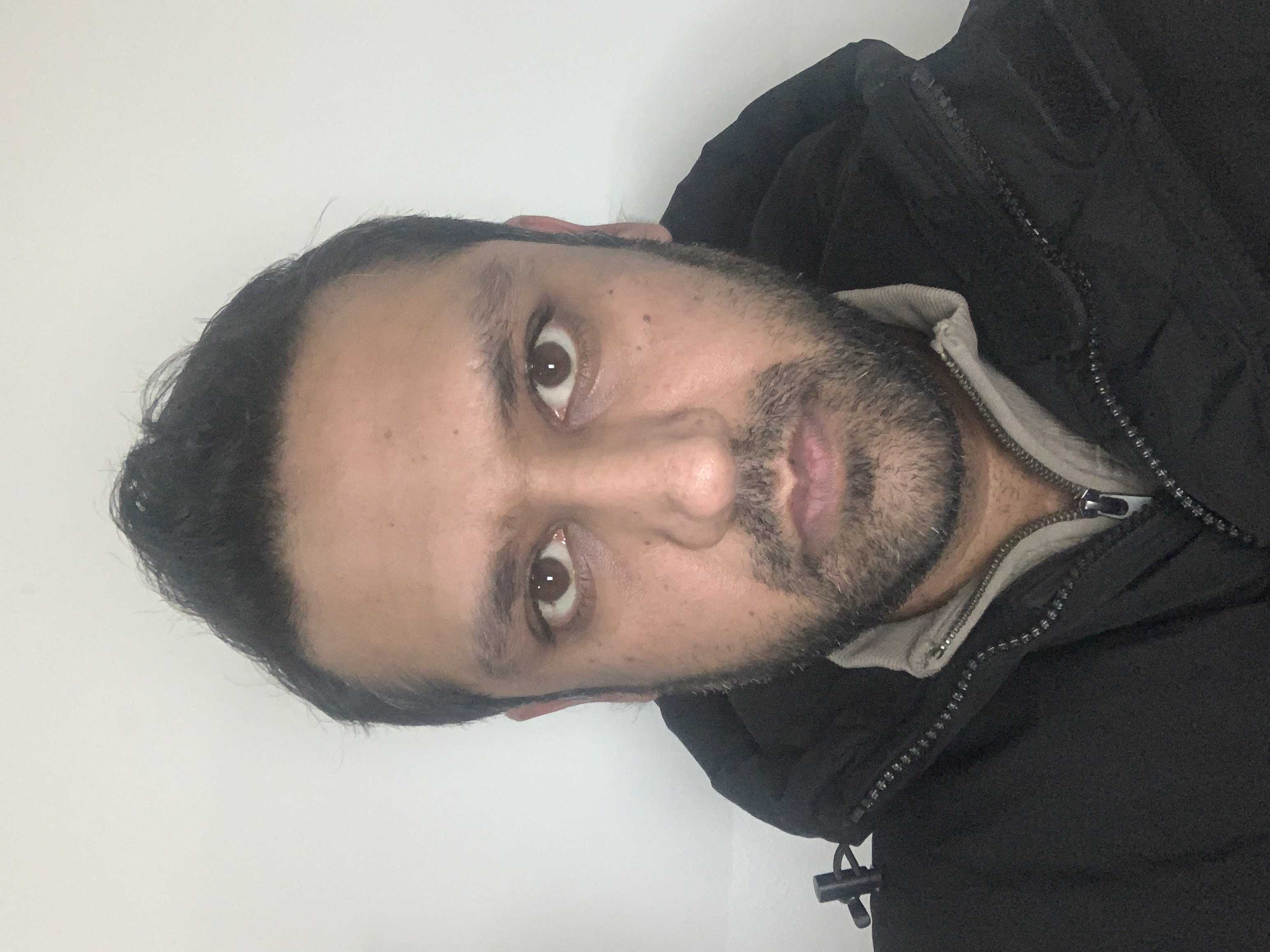 Dr. Amjid Gul