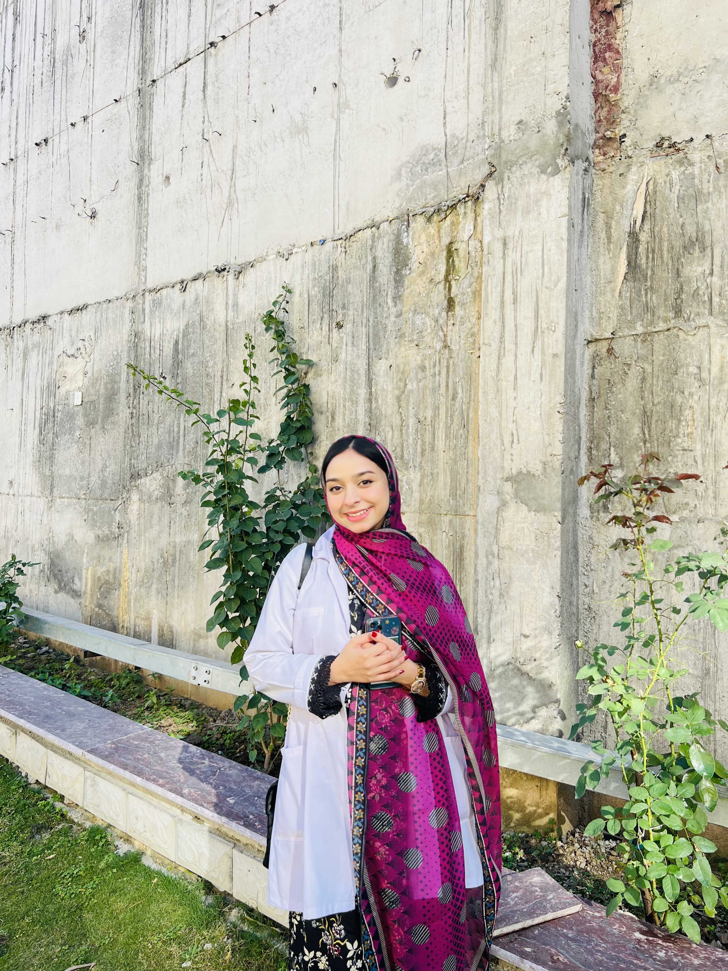 Amna khan