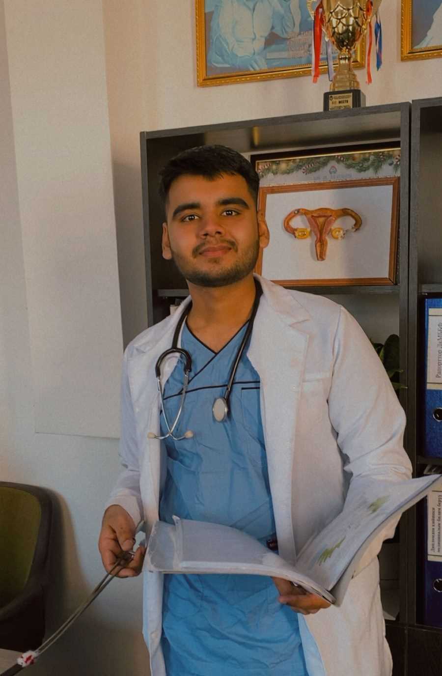 Dr Hamza