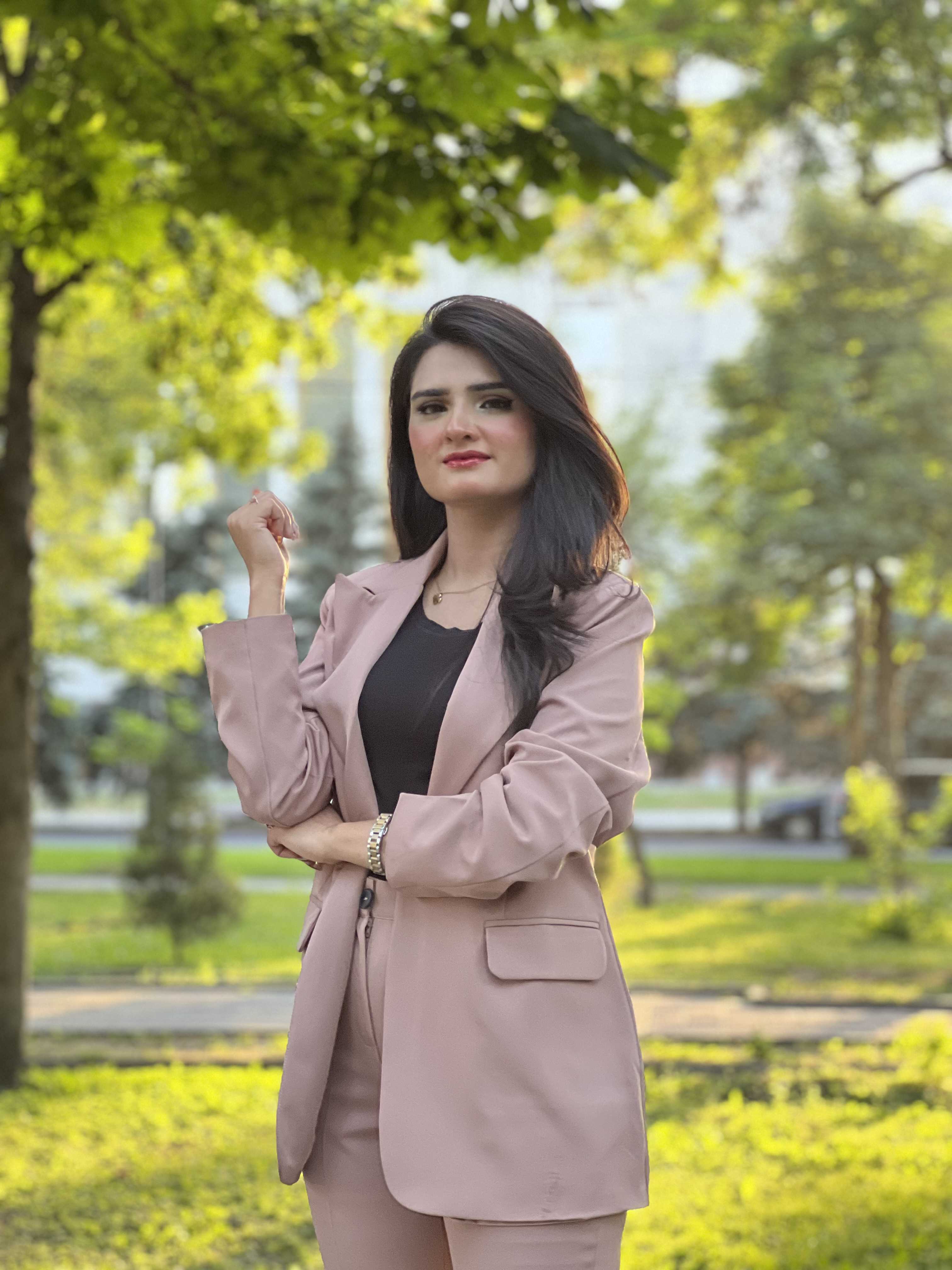 Dr Farah Saleem
