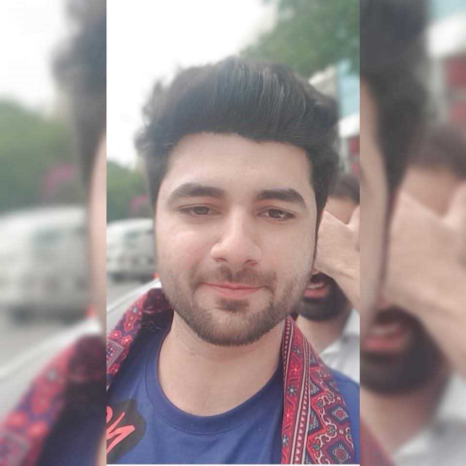 Dr Shahbaz Khan