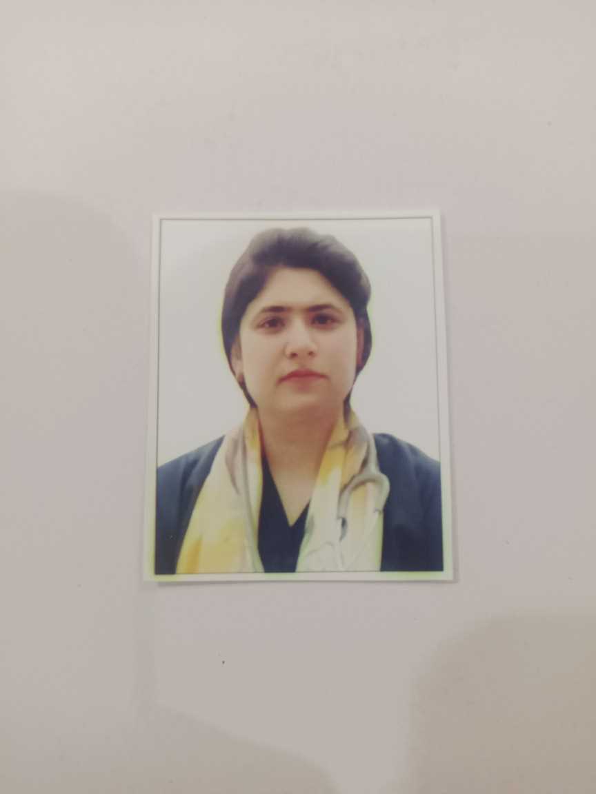Dr Kainat