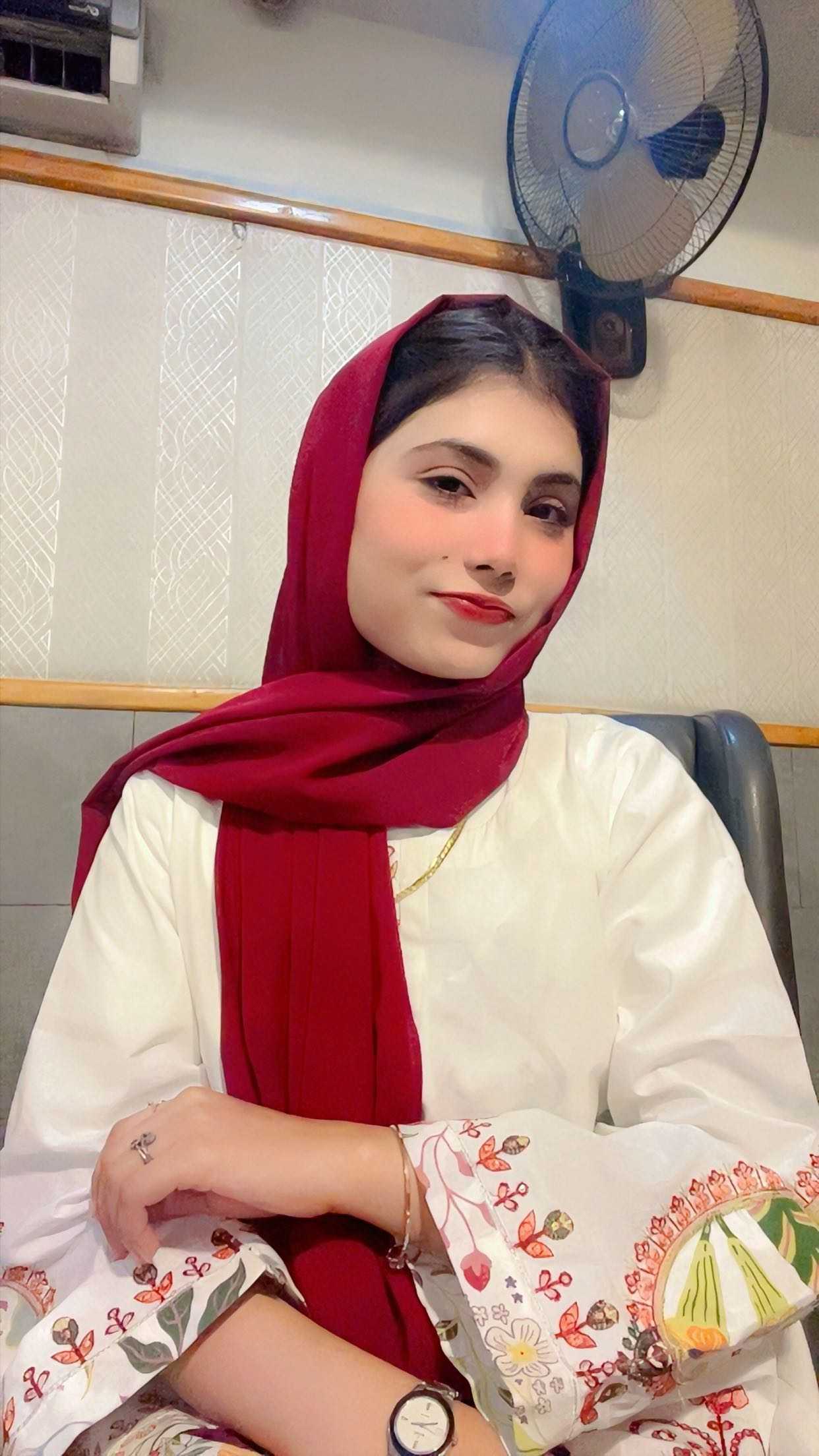 Dr Shazra